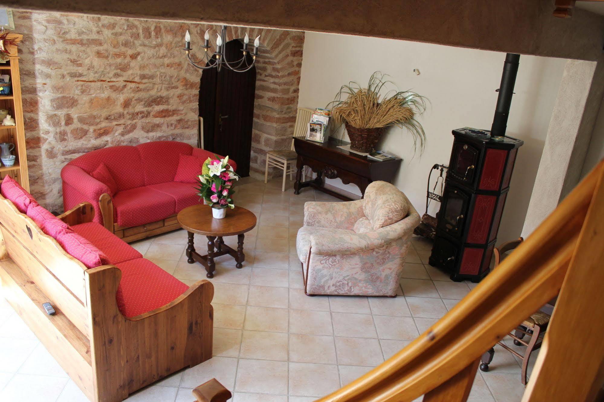 Le Lavoir Bed & Breakfast Peintre Bagian luar foto